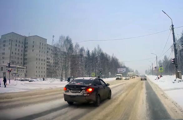Гололедный попрыгун: видео
